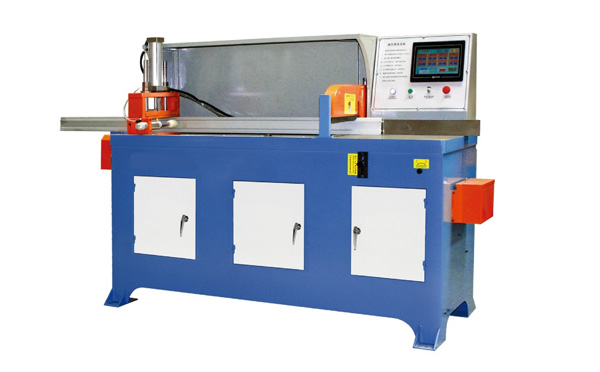 全自動鋁型材切割機(455Q)