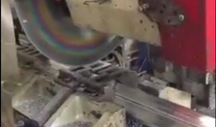 全自動(dòng)切管機(jī)(425)快速切割方管視頻